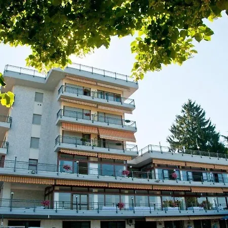 Отель Europa Испра